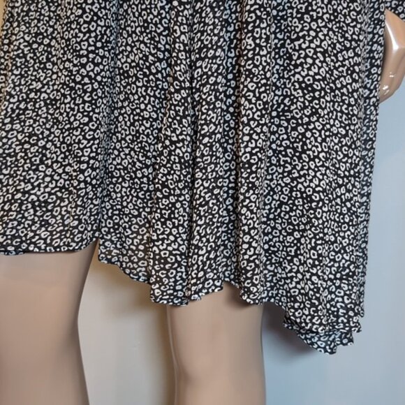 Maeve Anthropologie Carolyn Dress Leopard Print Wrap Fall Spring Size Medium - Picture 7 of 16